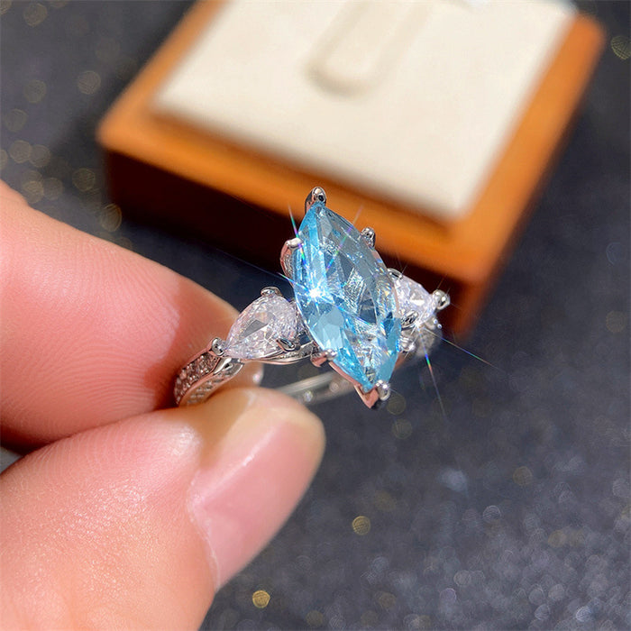 Light blue horse eye zircon ring light luxury design women's ring