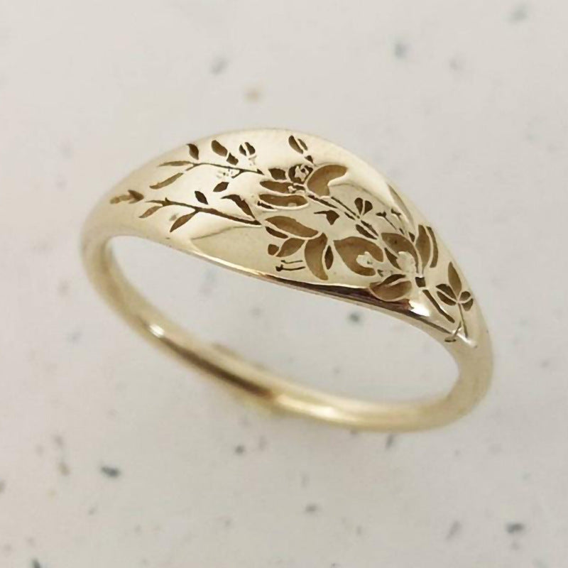Simple creative floral ring fashionable metallic female ring