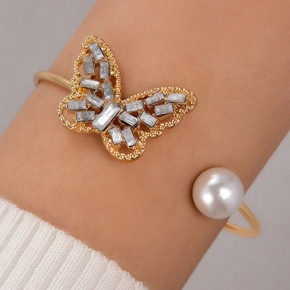 Floral Pearl Cuff Bracelet – Delicate Flower Jewelry