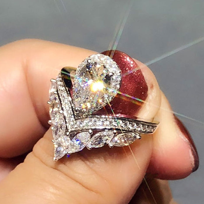 Crown teardrop pear-shaped zircon ring platinum-plated horse eye-shaped female ring