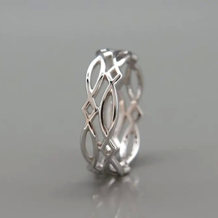 Wholesale simple new style ring winding hollow braided index finger ring