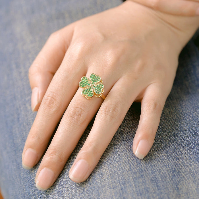 Wholesale copper micro-set zircon green diamond heart four-leaf clover rotating open ring