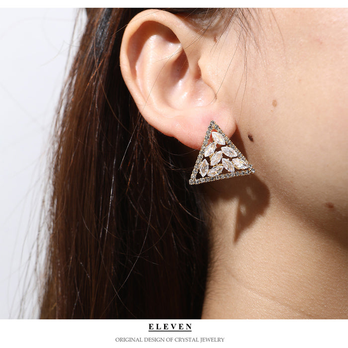 Rhinestone Triangle Earrings - High-End Jewelry with a Bold Design