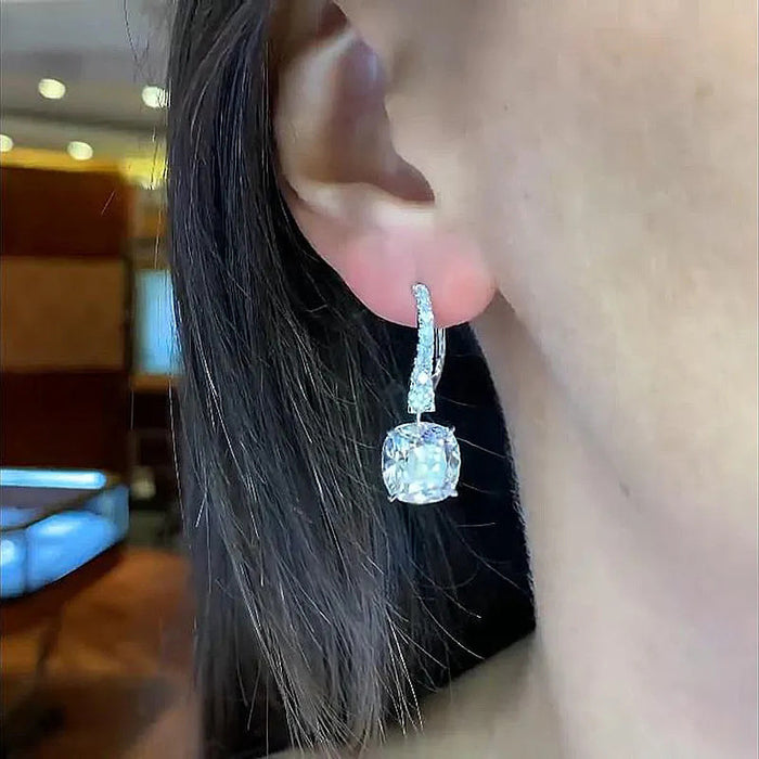 Pendientes de nicho de moda, pendientes de mujer de temperamento exquisito