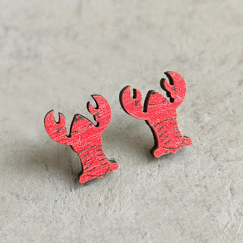 Wooden red panda earrings - wallojewerly 