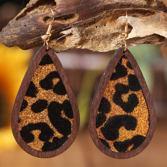 Pendientes de madera con estampado de leopardo