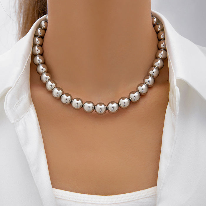 Collar de perlas de doble capa con colgante de luna: joyería única y moderna para mujeres