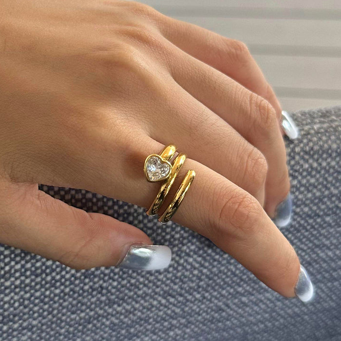 Stainless steel heart zircon ring