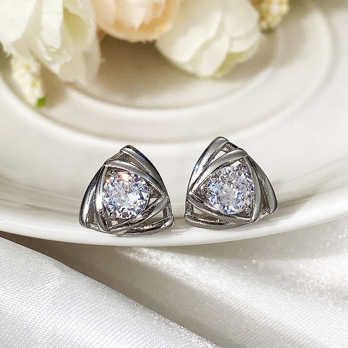 Heart shaped earrings for students women